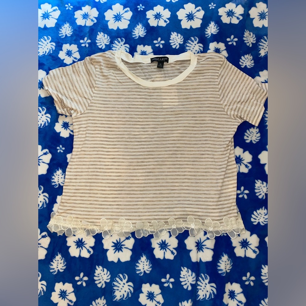 About A Girl Cream and White Ribbed Crop Tee